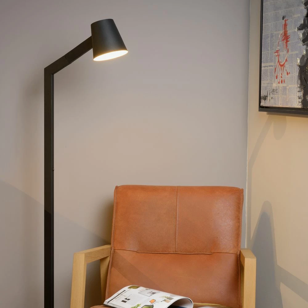 Stehleuchte Mizuko in schwarz, schwenk- und drehbar 3 Stehleuchte Mizuko in schwarz, schwenk- und drehbar