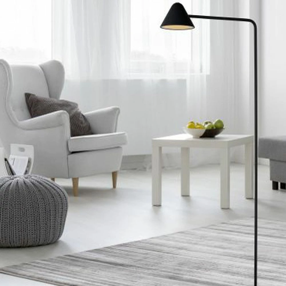 LED Stehlampe Devon in Schwarz 5W 500lm 4 LED Stehlampe Devon in Schwarz 5W 500lm – Bild 2