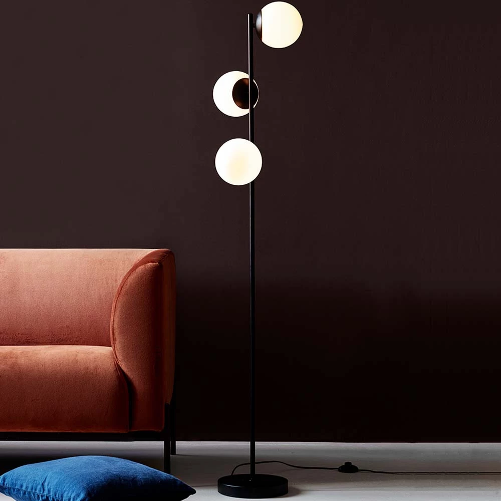 Stehleuchte Lilly in Schwarz und Weiß E14 3-flammig 3 Stehleuchte Lilly in Schwarz und Weiß E14 3-flammig