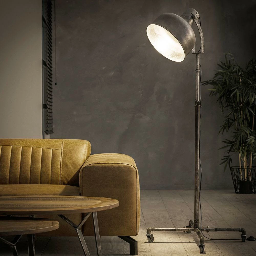 famlights | Vintage Stehleuchte Ole in Silber auf Rädern und Höhenverstellbar E27 3 famlights | Vintage Stehleuchte Ole in Silber auf Rädern und Höhenverstellbar E27