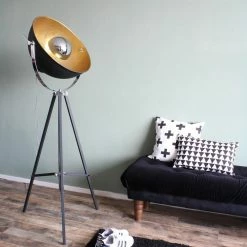 Stehleuchte Eelco in Schwarz und Gold E27