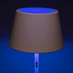 LED Akku Stehleuchte Pomezia in Weiß 10W 600lm IP54 -Stehleuchten Verkäufe 2022 a 541317 led akku stehleuchte pomezia in weiss 10w 600lm ip5412