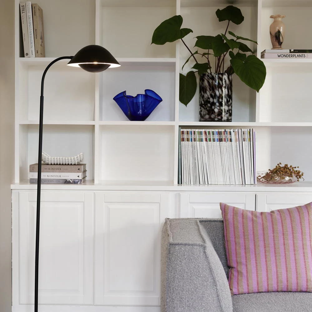 Stehleuchte Freya in Schwarz E14 4 Stehleuchte Freya in Schwarz E14 – Bild 2